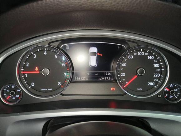 [南昌·赣A] 二手大众途锐2011款 3.0TSI 标配型