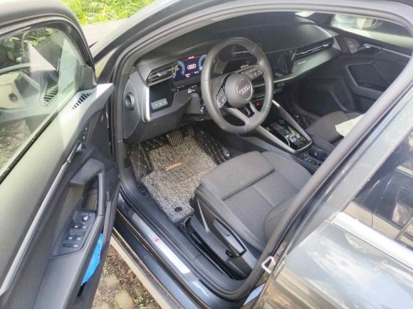 [深圳·粤C] 二手奥迪奥迪A32021款 A3L Limousine 35 TFSI 进取运动型
