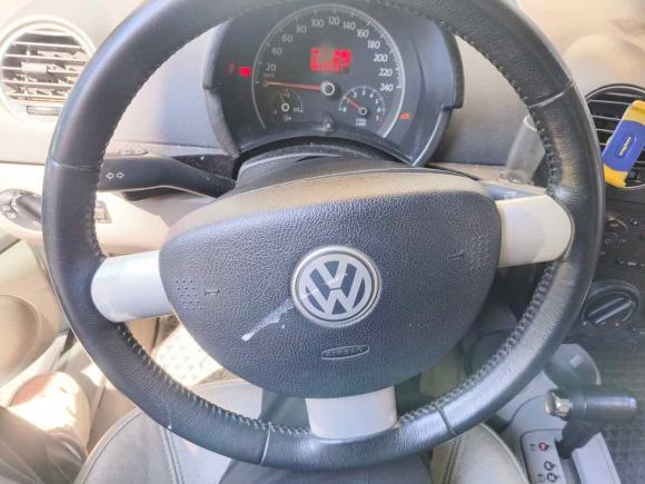 [武汉·鄂A] 二手大众甲壳虫2006款 2.0 豪华版