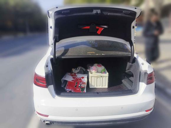 [上海·沪C] 二手奥迪奥迪A4L2018款 30周年年型 30 TFSI 进取型