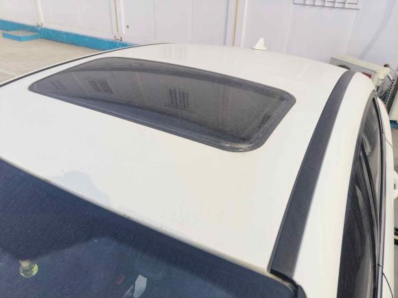 [青岛·鲁B] 二手福特福克斯2018款 三厢经典 1.6L 手动风尚型智行版