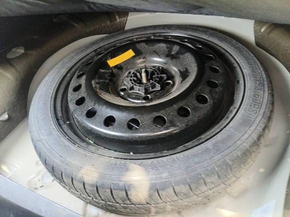 [武汉·鄂A] 二手别克君威2015款 1.6T 领先技术型