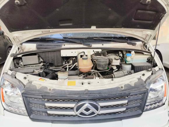 [宁波·浙B] 二手上汽大通MAXUS新途V802021款 2.0T 手动经典傲运通短轴中顶5/6座