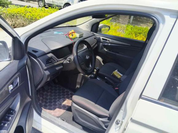 [上海·苏L] 二手长安凯程长安欧尚A6002017款 1.5L 手动标准型