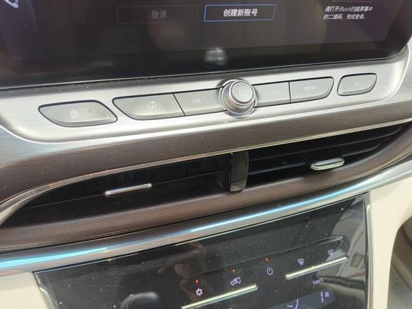 [深圳·粤B] 二手别克别克GL82020款 陆上公务舱 652T 豪华型