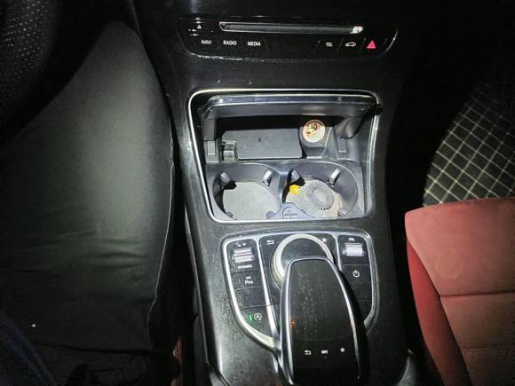 [芜湖·皖B] 二手奔驰奔驰C级2017款 改款 C 200 运动版