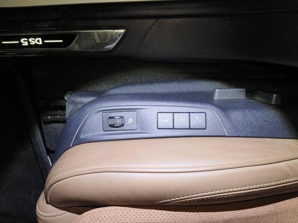 [武汉·鄂A] 二手DSDS 52013款 1.6T 尊享版THP200