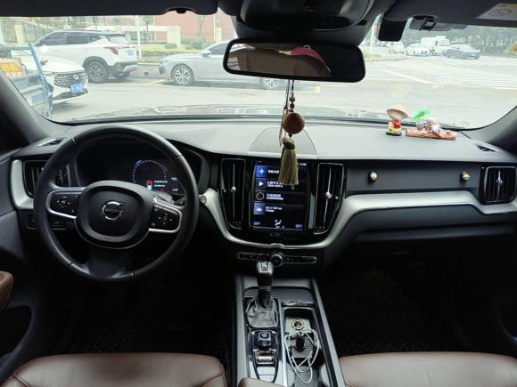 [南通·苏F] 二手沃尔沃沃尔沃XC602021款 T5 四驱智逸豪华版