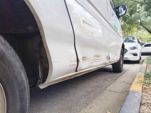 [苏州·粤A] 二手东风风行菱智新能源2023款 乘用版 经典型 5座