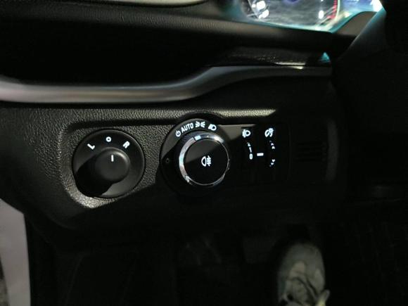 [武汉·鄂A] 二手别克英朗2019款 18T 自动互联精英型 国V