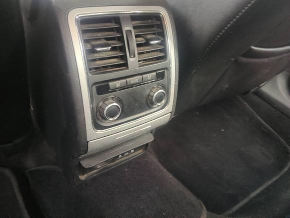 [嘉兴·浙A] 二手大众帕萨特2011款 1.8TSI 自动尊荣版