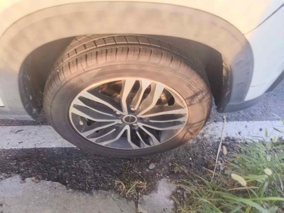 [上海·苏M] 二手北汽昌河北汽昌河Q72018款 1.5T CVT精英型