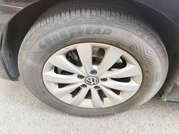 [上海·沪A] 二手大众帕萨特2011款 1.8TSI DSG尊荣版