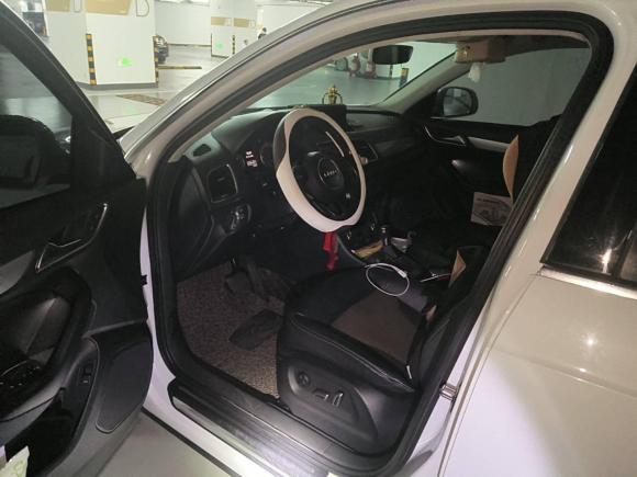[深圳·粤L] 二手奥迪奥迪Q32016款 30 TFSI 时尚型