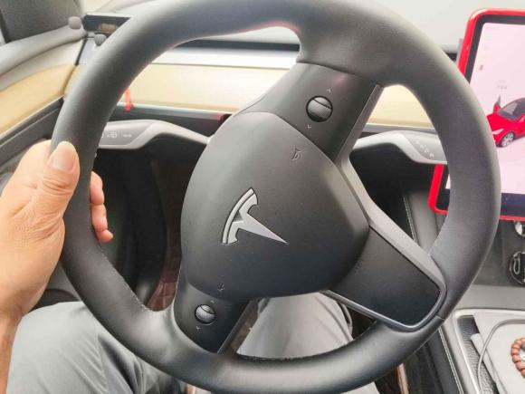 [苏州·苏B] 二手特斯拉Model Y2022款 改款 后轮驱动版