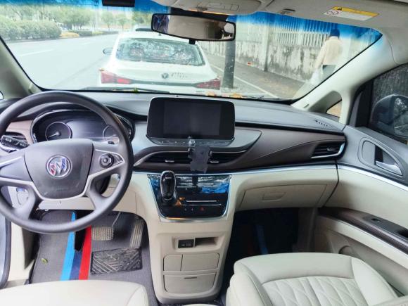 [上海·沪H] 二手别克别克GL82022款 陆上公务舱 652T 舒适型