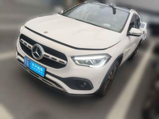 奔驰奔驰GLA2020款 GLA 200