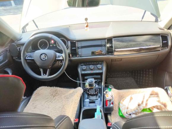 [上海·沪C] 二手斯柯达柯迪亚克2017款 TSI330 7座两驱豪华科技版