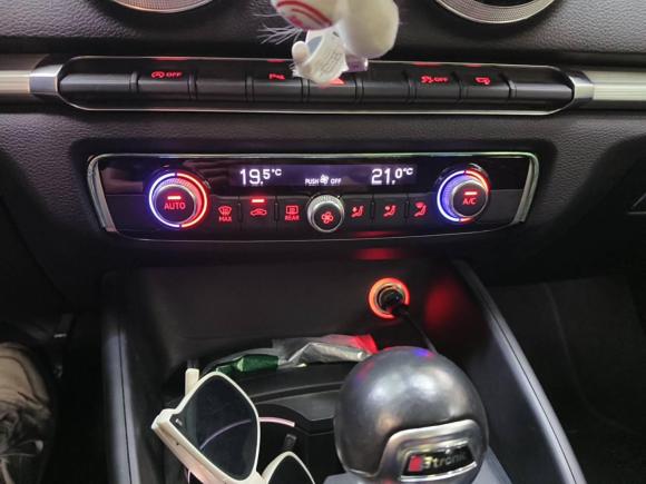 [广州·粤A] 二手奥迪奥迪A32016款 Limousine 35 TFSI 风尚型