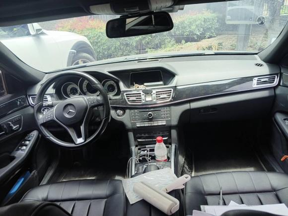 [成都·川A] 二手奔驰奔驰E级2015款 改款 E 260 L 运动型