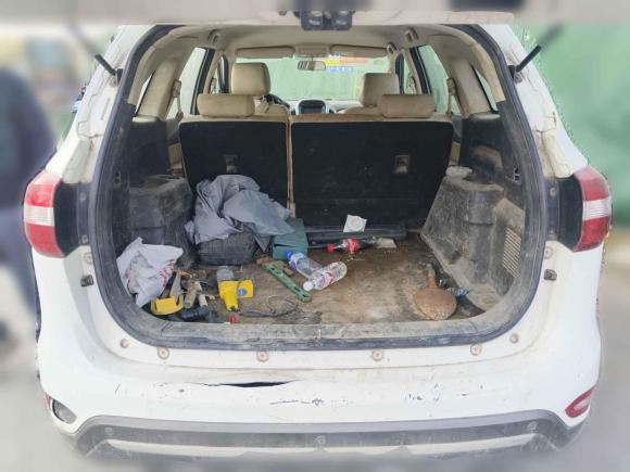 [青岛·鲁U] 二手江铃驭胜S3502013款 2.4T 自动两驱柴油豪华版5座