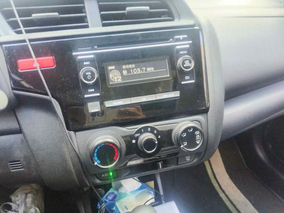 [上海·沪A] 二手本田飞度2016款 1.5L LXS CVT舒适天窗版