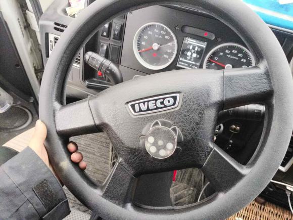 [嘉兴·豫V] 二手依维柯依维柯得意2022款 2.5T A37 M1客车 5-9座长轴中顶双胎手动门