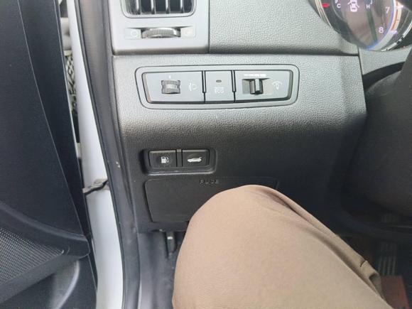 [嘉兴·豫N] 二手现代索纳塔2015款 经典 2.0L 自动领先版