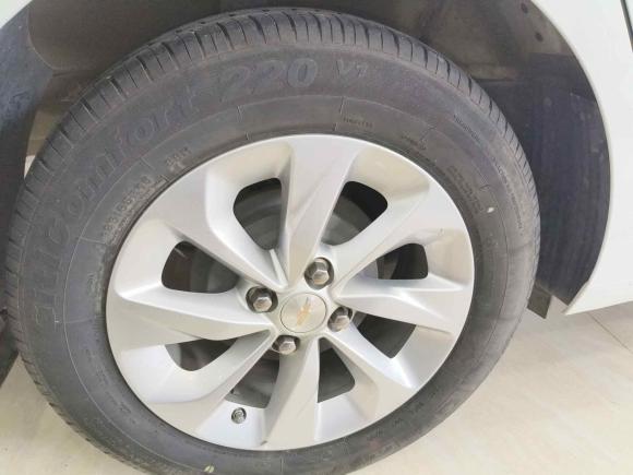 [深圳·湘M] 二手雪佛兰科沃兹2022款 325T 自动欣悦版