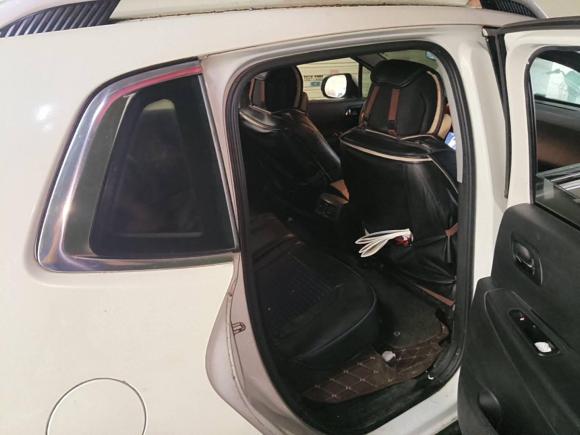 [武汉·鄂A] 二手标致标致30082016款 1.6THP 自动经典版