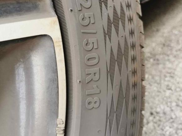 [上海·沪A] 二手比亚迪宋MAX新能源2019款 DM 1.5T 智联致耀型 6座 国VI