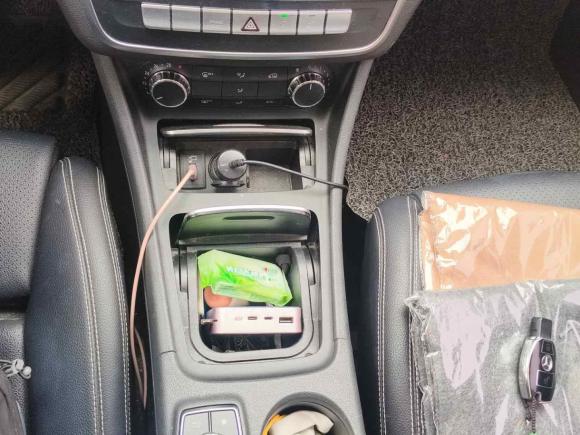 [青岛·鲁B] 二手奔驰奔驰GLA2018款 GLA 200 动感型