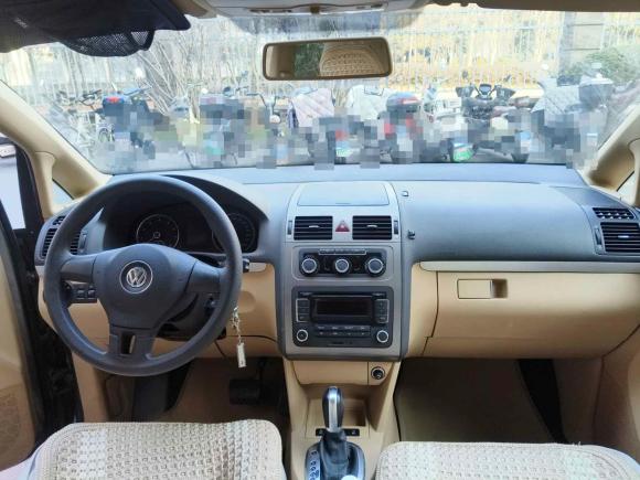 [上海·沪E] 二手大众途安2011款 1.4T DSG智雅版5座