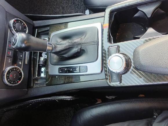 [上海·沪G] 二手奔驰奔驰C级2011款 C 200 CGI 时尚型