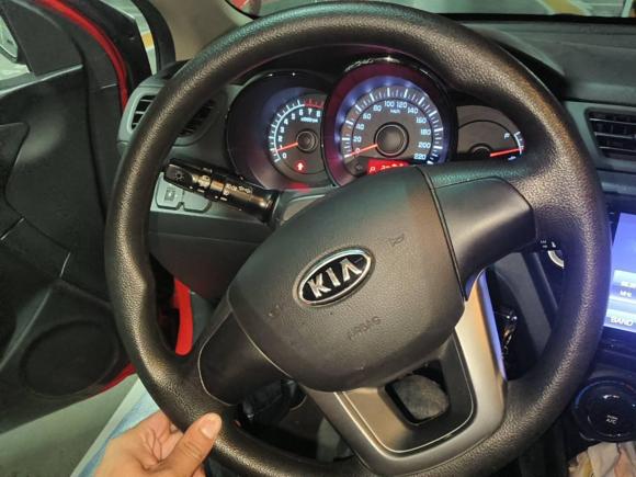 [嘉兴·浙F] 二手起亚起亚K22011款 三厢 1.4L AT GLS