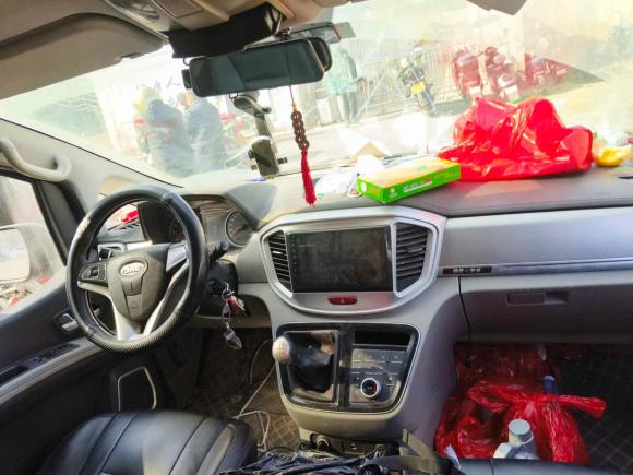 [广州·粤E] 二手江汽集团瑞风M42016款 2.0L 手动舒适型