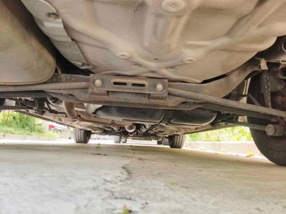 [上海·蒙B] 二手别克凯越2013款 1.5L 自动经典型