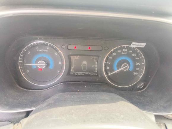 [宁波·浙B] 二手东风风光风光5802020款 1.5T 手动豪华型