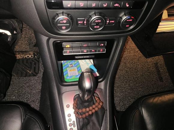 [深圳·粤B] 二手西雅特欧悦搏2013款 2.0TSI 至尊版 欧V