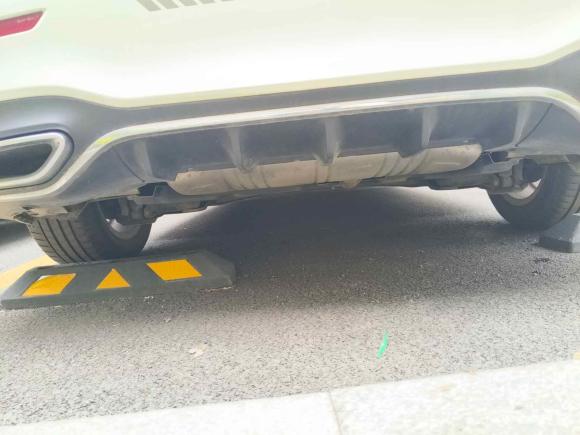 [杭州·浙A] 二手奔驰奔驰A级2021款 改款 A 180 L 运动轿车