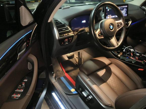 [常州·苏D] 二手宝马宝马X32022款 xDrive30i 领先型 M曜夜套装