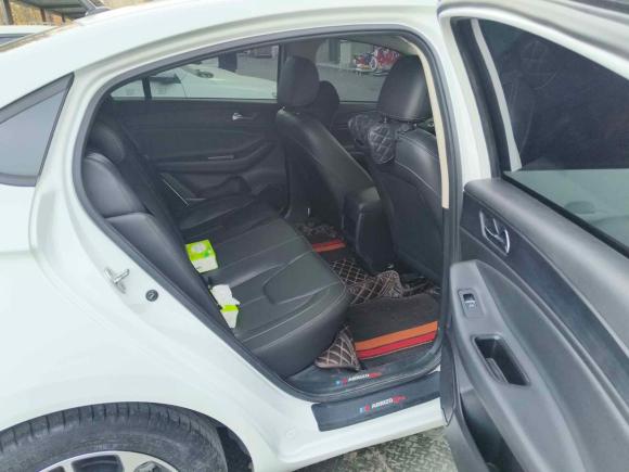 [西安·陕U] 二手奇瑞艾瑞泽52021款 PRO 1.5L 手动青春版