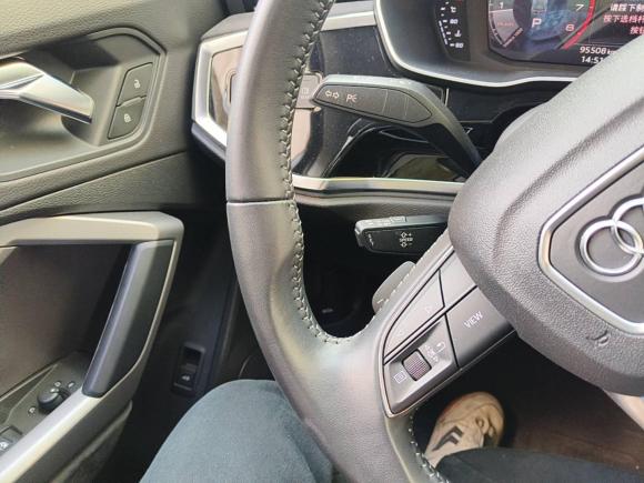 [上海·沪E] 二手奥迪奥迪Q32019款 40 TFSI quattro 时尚动感型