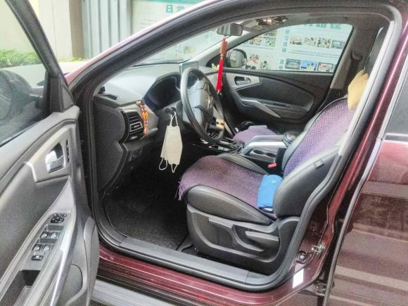 [深圳·粤B] 二手海马海马S52019款 230T 自动旗舰型