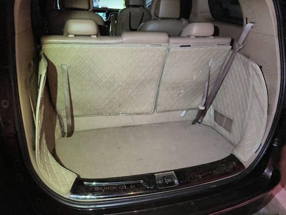 [广州·粤A] 二手别克别克GL82017款 ES 28T 豪华型 国V