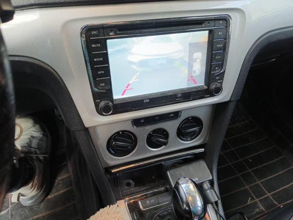 [青岛·鲁B] 二手大众朗行2013款 1.6L 自动舒适型