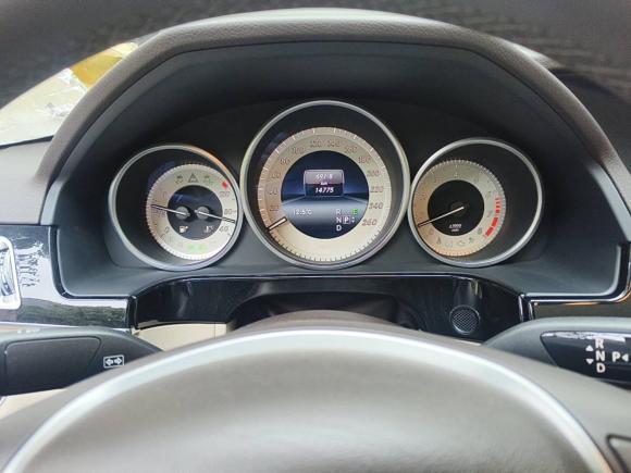 [无锡·苏B] 二手奔驰奔驰E级2014款 E 300 L 运动豪华型