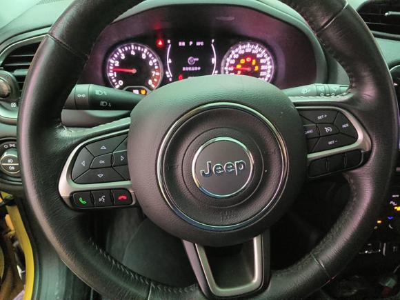 [广州·粤A] 二手Jeep自由侠2019款 220T 自动精英版