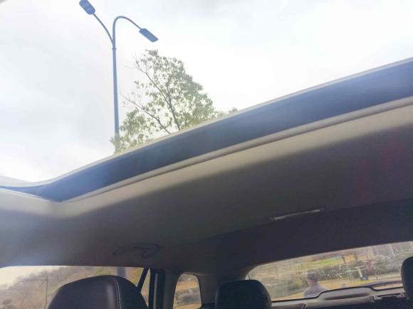 [杭州·浙A] 二手荣威荣威Ei52019款 智联旗舰版