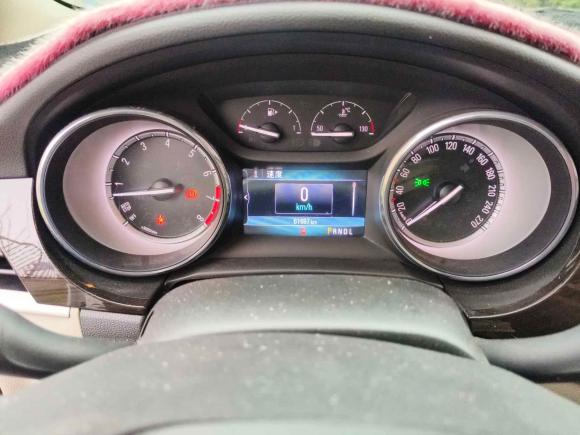 [上海·沪F] 二手别克威朗2018款 三厢 15S 自动领先型